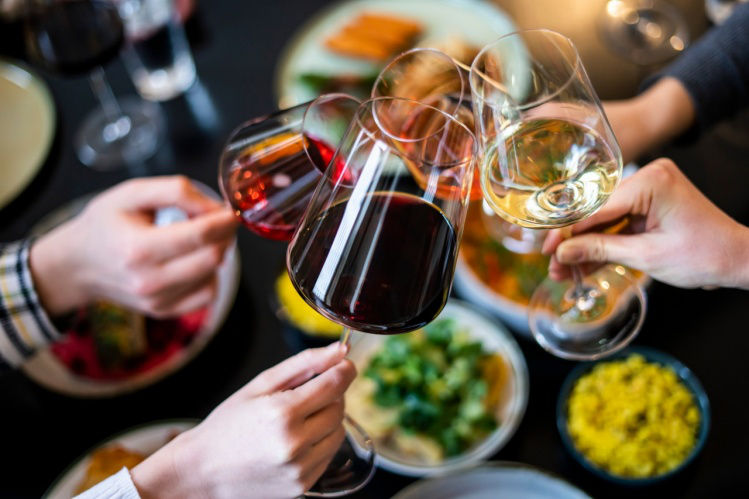 Wein als kulturelles Genussgut wirkt weit über die eigentliche Branche hinaus I © www.pov.at